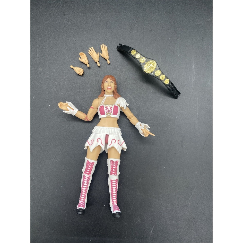 AEW Unrivaled Series 3 Riho #20 Wrestling Action Figure W/ Interchanging Hands